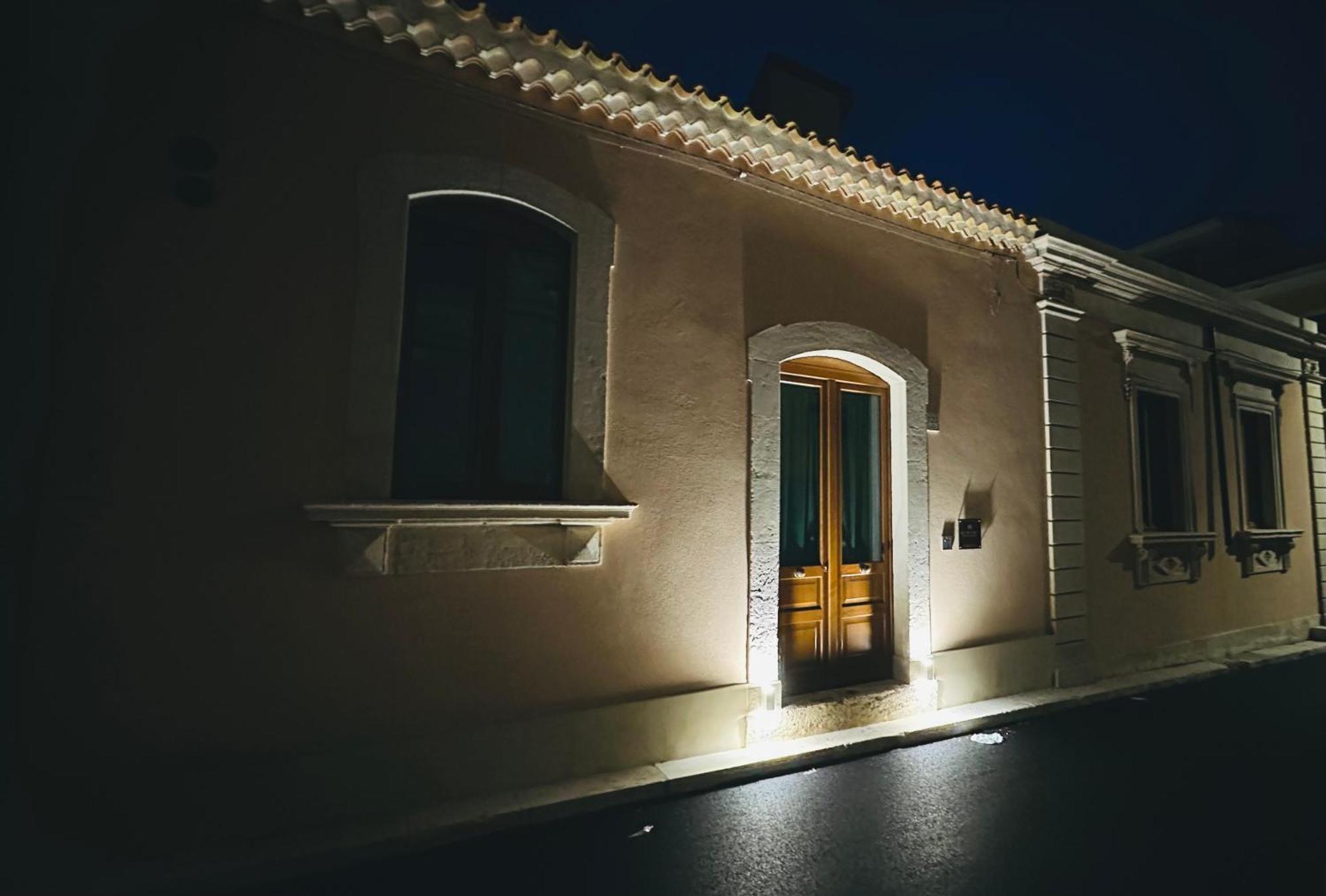 Dimore Anna Maria -Il Magazzino- Avola Exterior foto